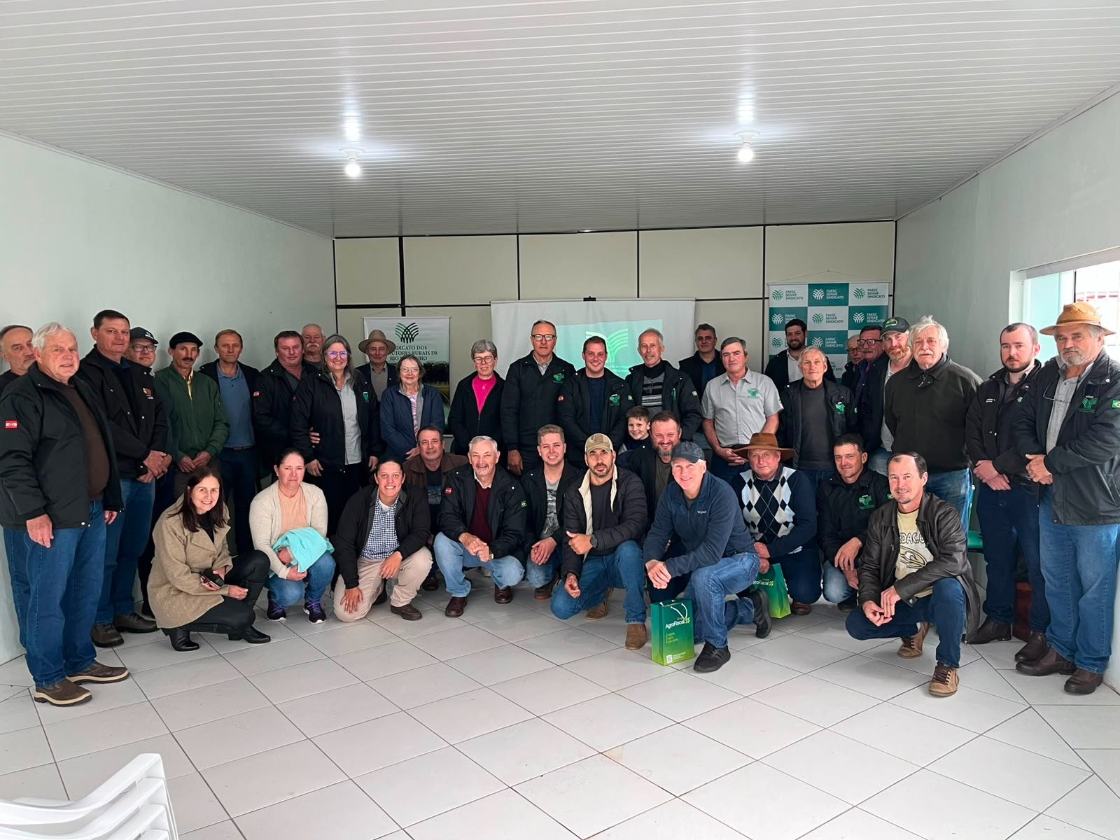 Seminário fortalece liderança rural e debate desafios do agronegócio em Rio Negrinho