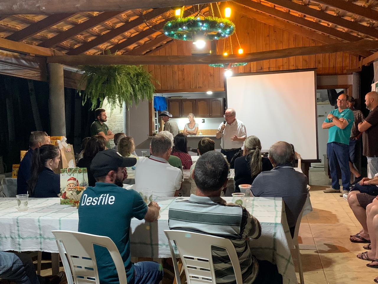 Seminário de Líderes reúne produtores e fortalece parcerias em Rio dos Cedros