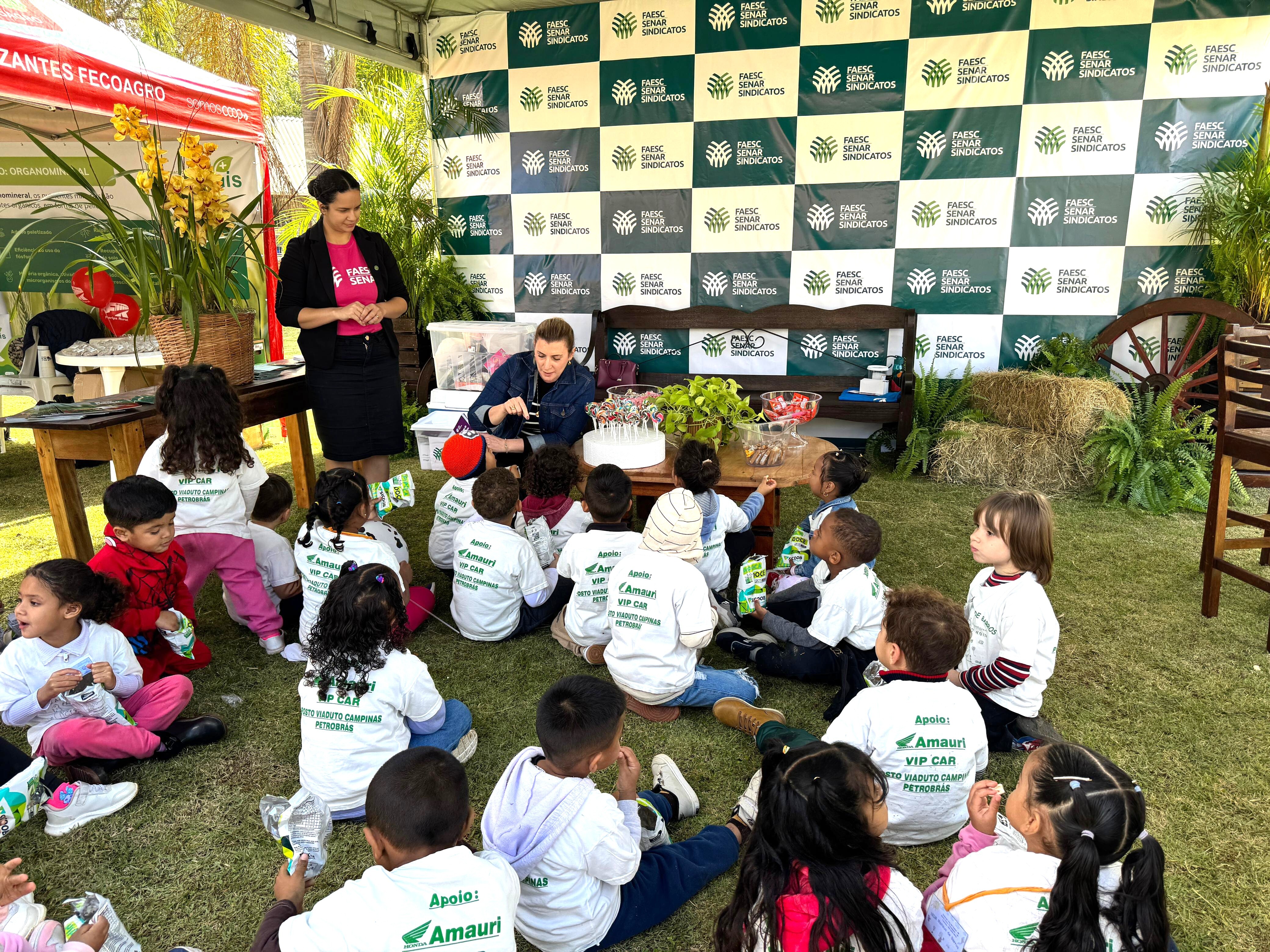 Sistema FAESC/SENAR marca presença em evento que conecta campo e cidade