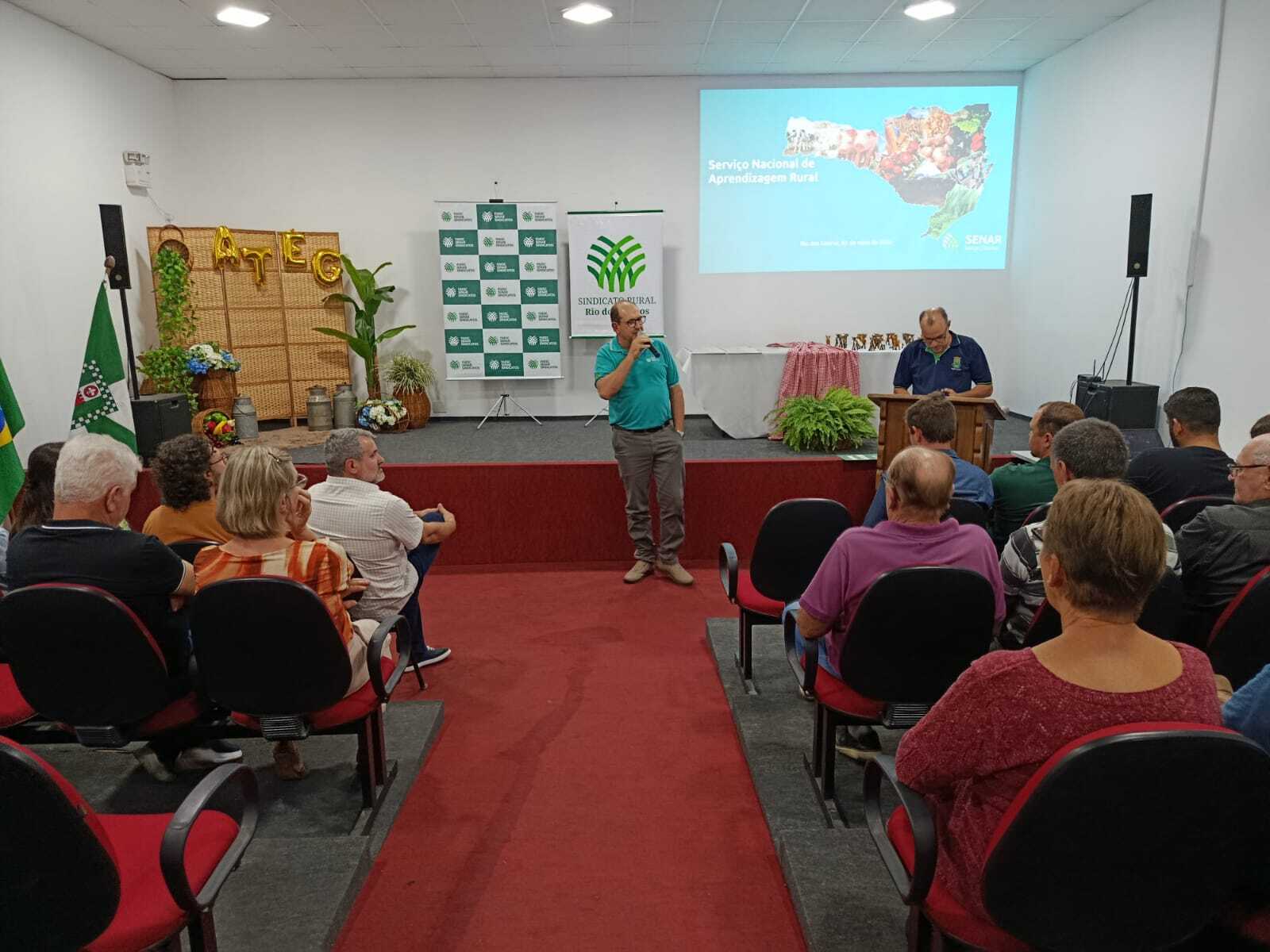 ATeG impulsiona modernização da pecuária em Rio dos Cedros e Benedito Novo