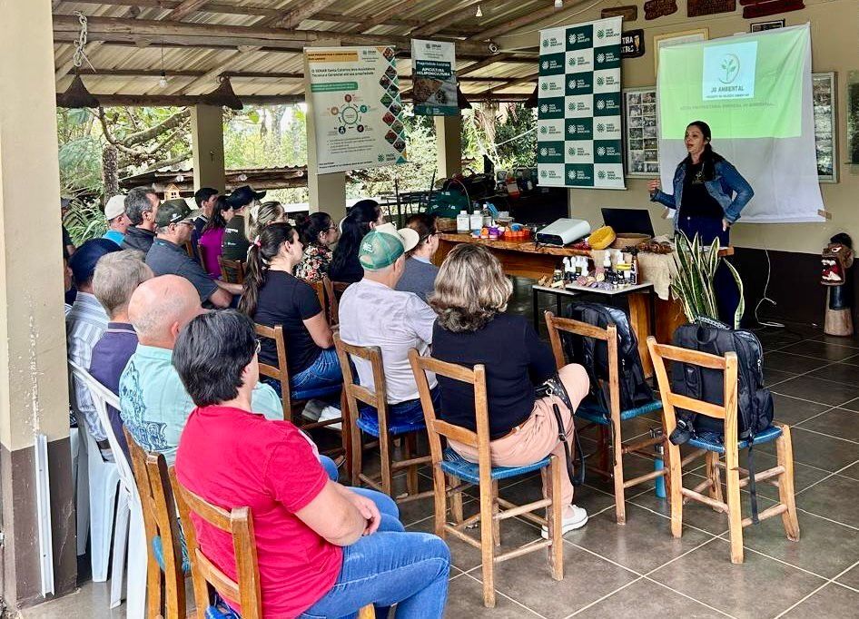 Oficina Técnica fortalece cadeia produtiva da apicultura em São Lourenço do Oeste