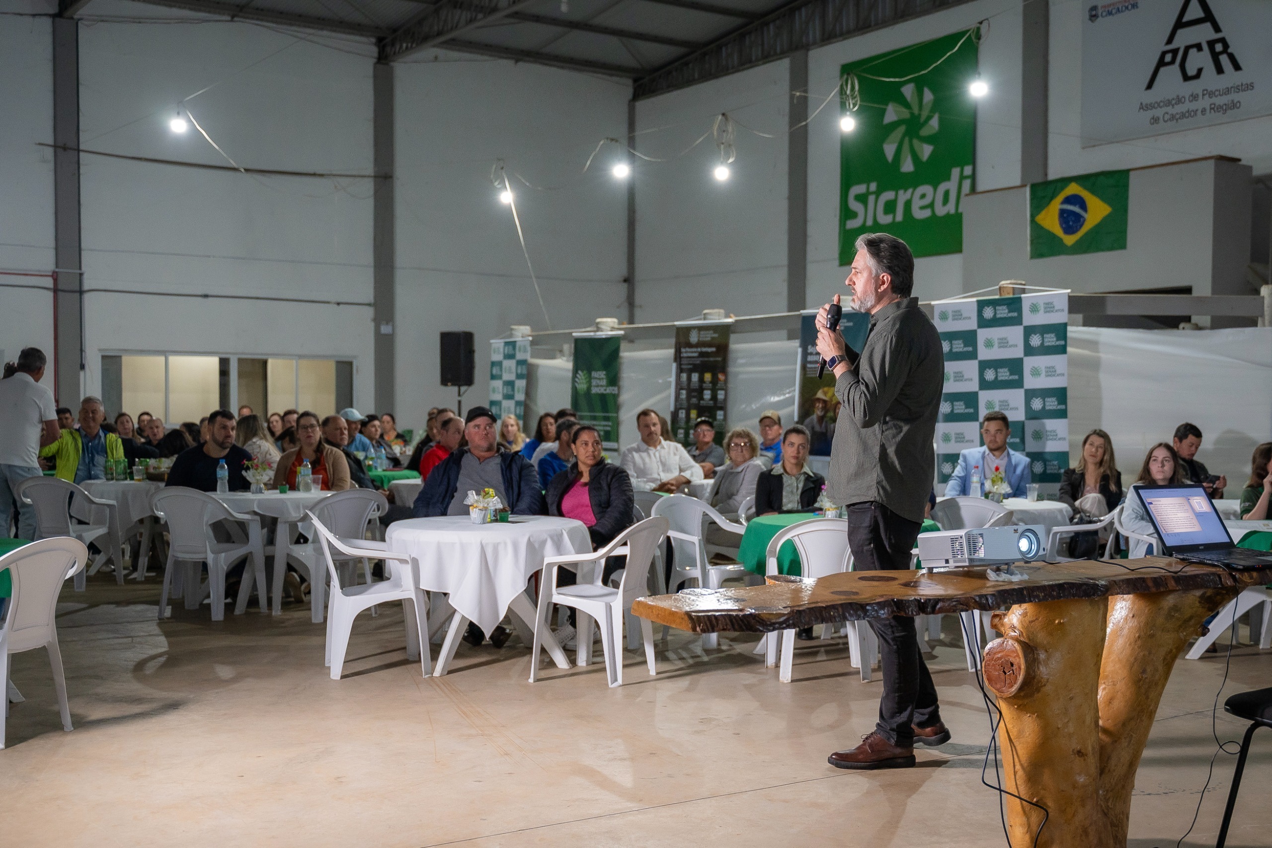 Sindicato dos Produtores de Caçador destaca inovações durante Seminário de Líderes Rurais