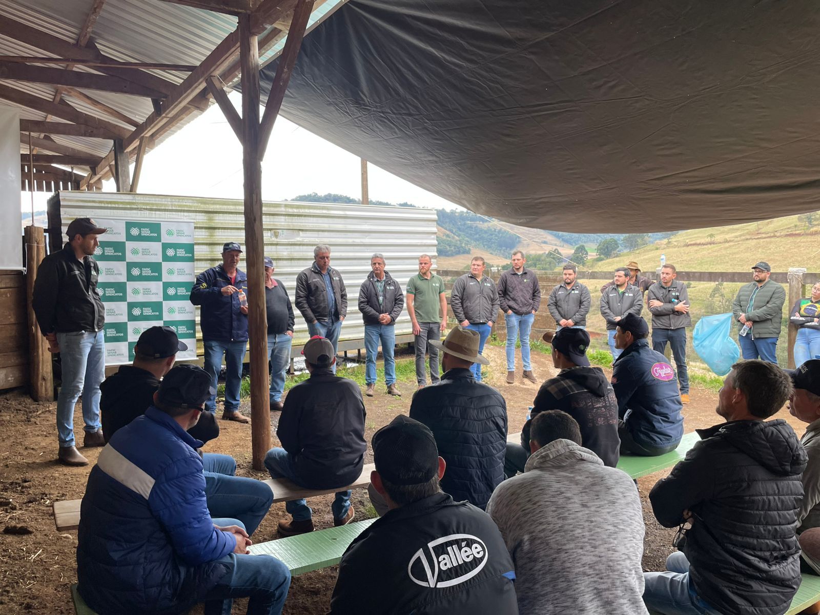 Dia de Campo aborda estrutura e manejo sanitário na bovinocultura de corte no Oeste de SC