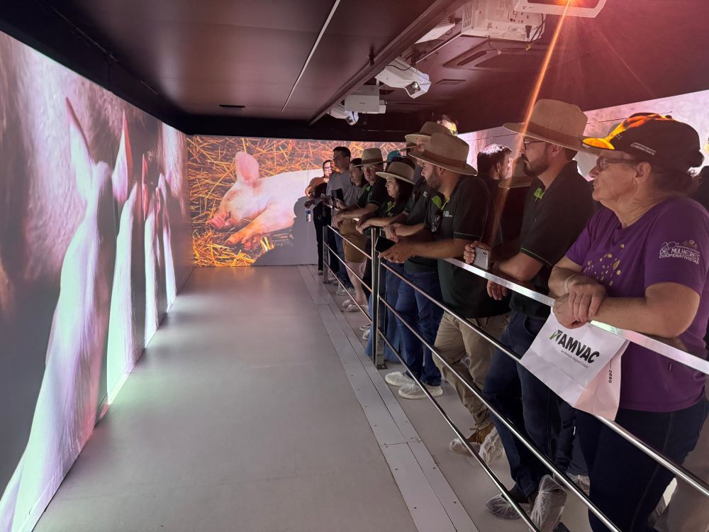 Carreta Agro pelo Brasil movimenta Jacinto Machado com tecnologia e inovação em evento da Cooperja