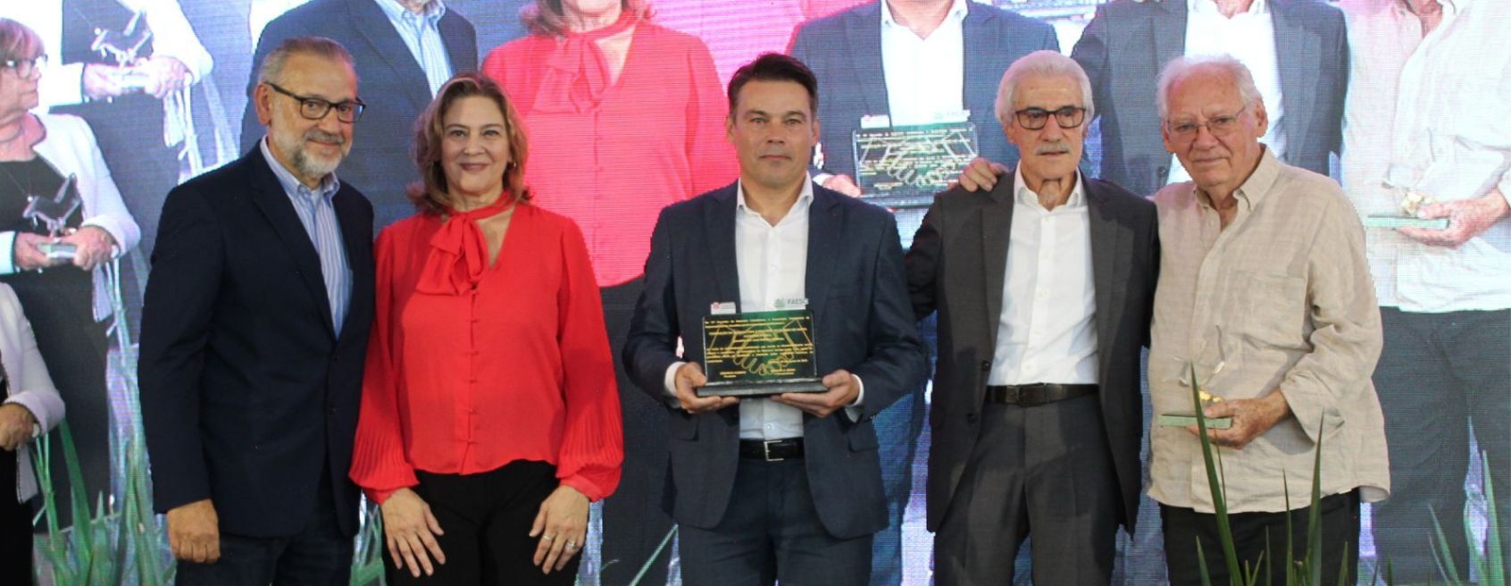 FAESC é homenageada pela imprensa catarinense