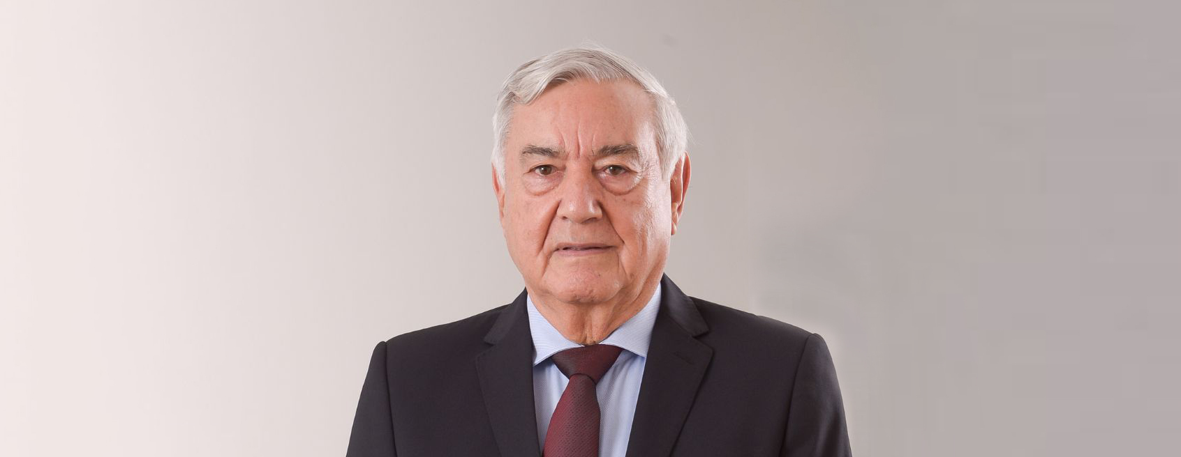 Importação excessiva gera crise sem precedentes na cadeia do leite