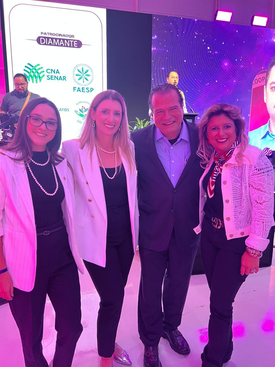 Sistema FAESC/SENAR representado no Encontro Nacional das Mulheres Cooperativistas em Itupeva (SP)