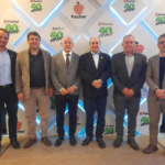 Sistema FAESC/SENAR presente nos 40 anos da Fischer Agroindústria em Fraiburgo