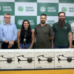 Tecnologia no campo: Sistema FAESC/SENAR entrega kits de drones para capacitações