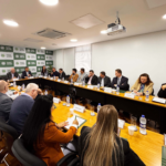 Aliança Láctea Sul Brasileira debate exportação e estratégias de proteção ao setor leiteiro
