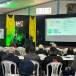 Seminário regional debate boas práticas e desafios da apicultura em Cunha Porã