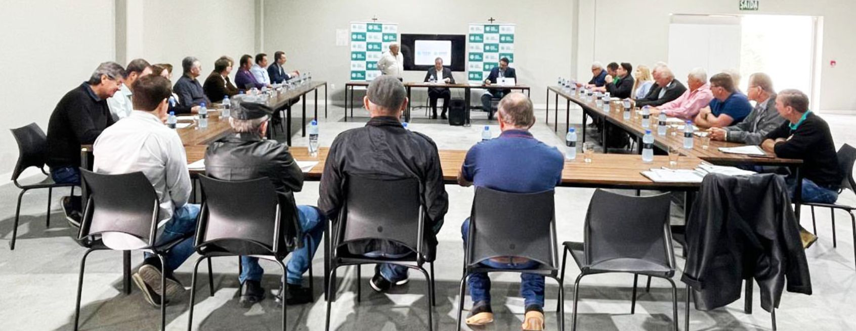 FAESC discute as demandas e as oportunidades do agronegócio com dirigentes sindicais do Vale do Itajaí