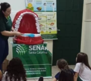 Alunos de séries iniciais de duas escolas de Turvo participam do Programa Sorrindo no Campo