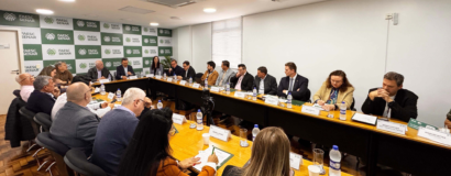Aliança Láctea Sul Brasileira debate exportação e estratégias de proteção ao setor leiteiro