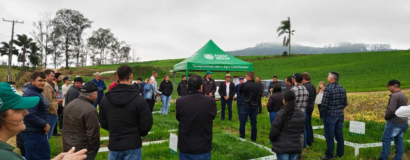 Evento técnico reúne produtores para discutir manejo de pastagens de inverno em Braço do Norte