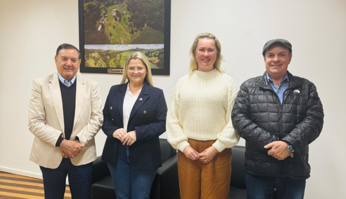 Sistema Faesc/Senar e Cidasc fortalecem parceria para participação na Expointer