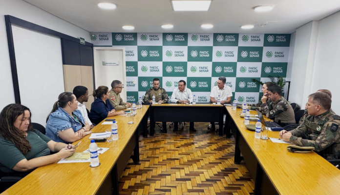 Sistema FAESC/SENAR alinha parceria com a Polícia Militar de SC para ampliar a sustentabilidade e a segurança no campo