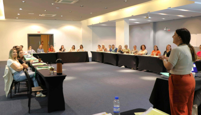 SAÚDE NO CAMPO Treinamento prepara técnicos de saúde para atender famílias rurais no Oeste e Extremo Oeste