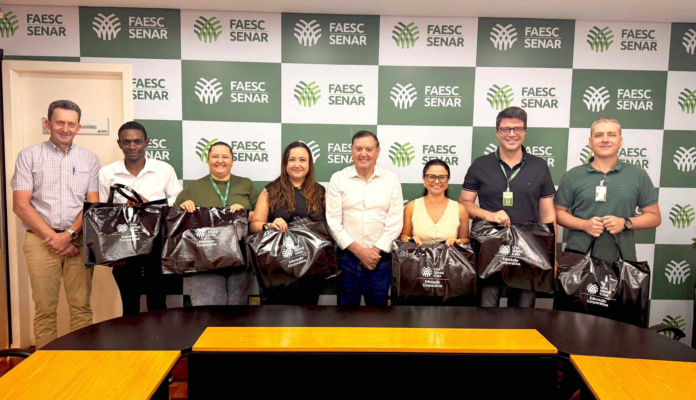 Premiação Destaques da Educação Corporativa reconhece profissionais do Sistema FAESC/SENAR/SINDICATOS