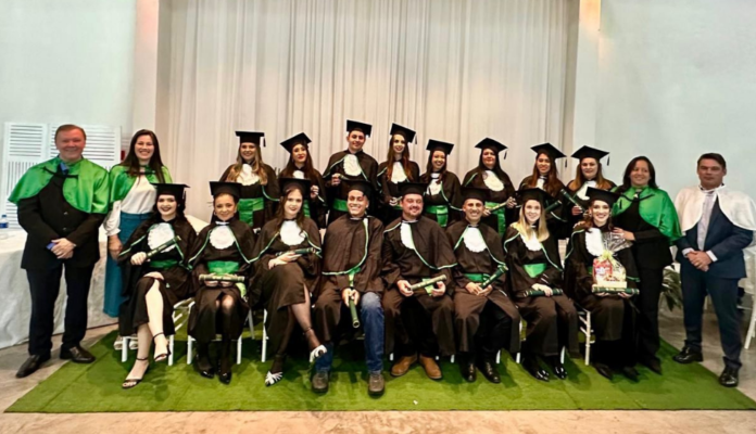 Quarta turma do Curso Técnico em Agronegócio comemora formatura em Canoinhas