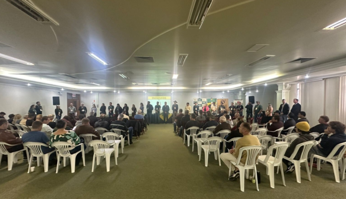 Seminário da Assistência Técnica e Gerencial debate sustentabilidade e inovação na apicultura catarinense
