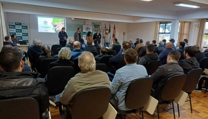 Impactos do El Niño na agricultura debatidos em Araranguá