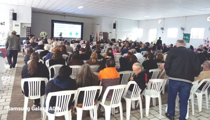 Evento do Programa Saúde do Homem e da Mulher reúne 350 pessoas em Anitápolis