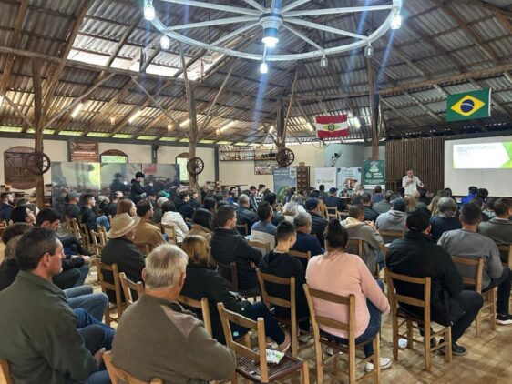 Evento reuniu produtores rurais, técnicos, lideranças do setor e representantes de instituições ligadas ao agronegócio. Foto: Divulgação
