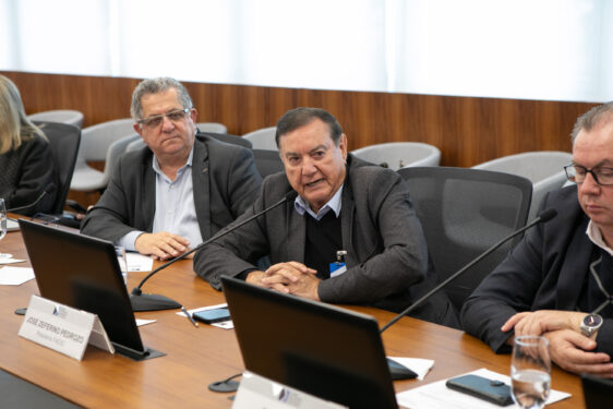 Presidente do Sistema Faesc/Senar, José Zeferino Pedrozo, participou da reunião. (Foto Divulgação Filipe Scotti/Fiesc)