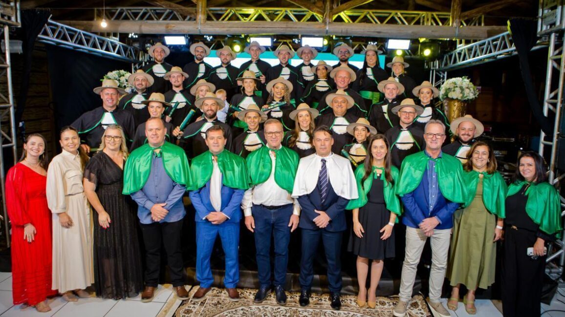 Sistema FAESC/SENAR forma turma do Curso Técnico em Zootecnia em Braço do Norte