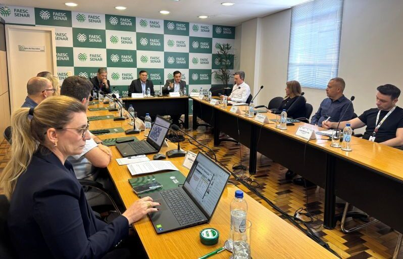 CNA E FAESC orientam produtores sobre transição da Reforma Tributária